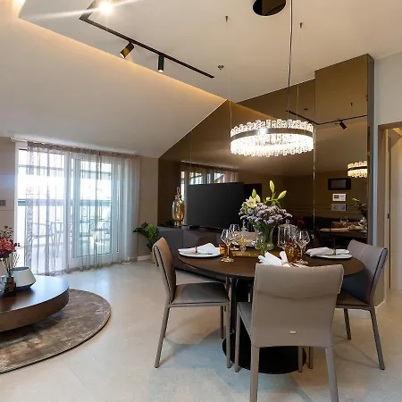 Design Penthouse No 23 Porec