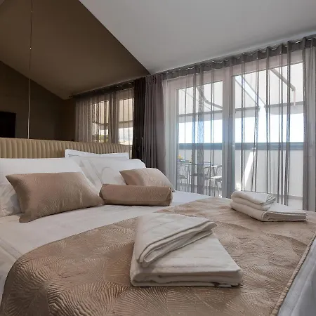 Apartment Design Penthouse No 23 Porec