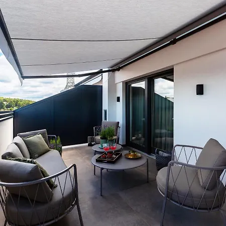 Design Penthouse No 23 Apartment *
