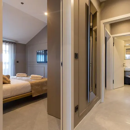 Design Penthouse No 23 Apartment